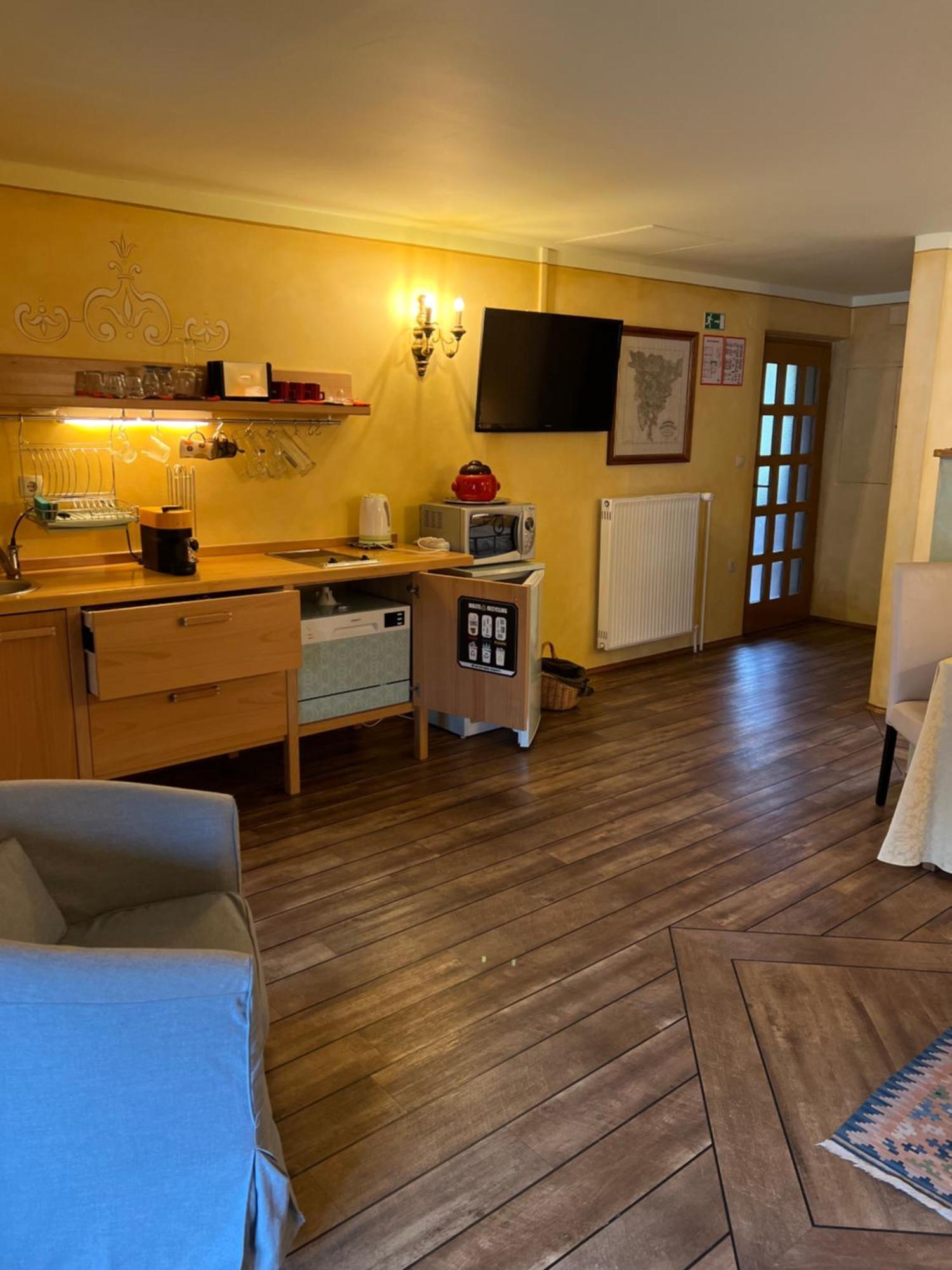 Apartments Kokl - Adults Only Radovljica Kültér fotó