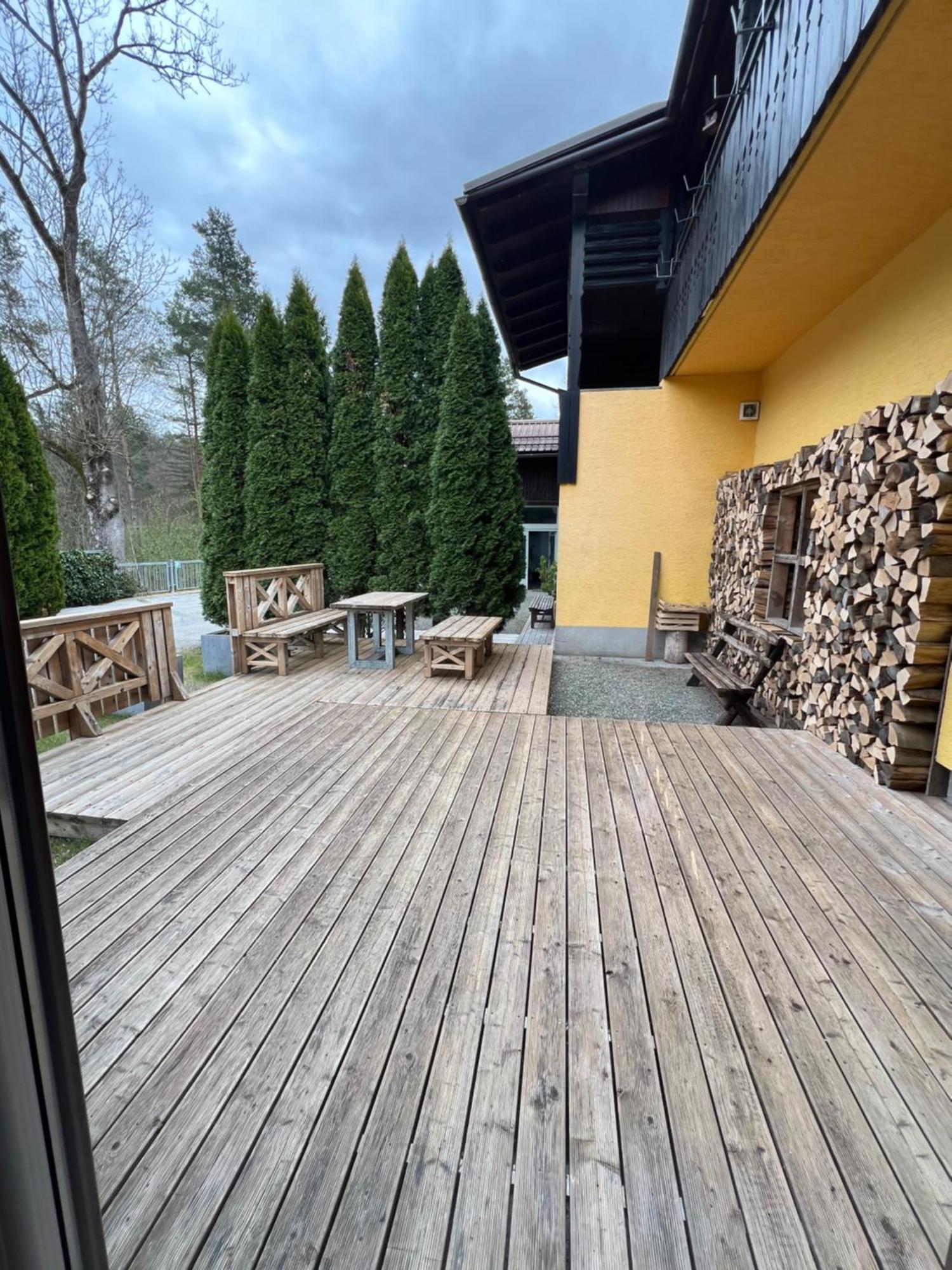 Apartments Kokl - Adults Only Radovljica Kültér fotó